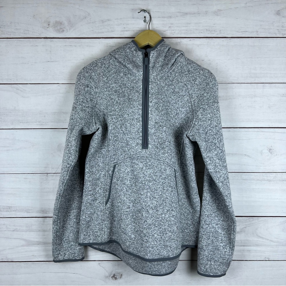 lululemon athletica Gray Women's “better sweater”. Size 8.